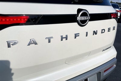 2024 Nissan Pathfinder Platinum