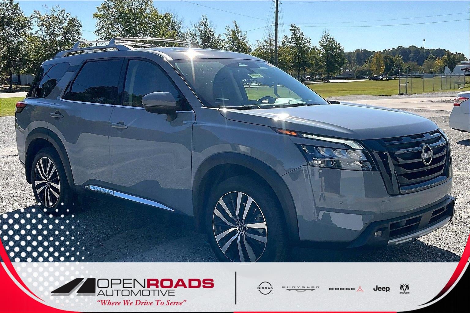 2025 Nissan Pathfinder Platinum