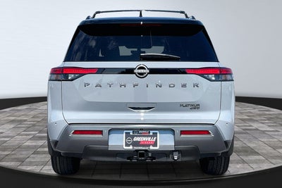 2026 Nissan PATHFINDER Platinum