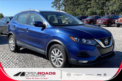 2022 Nissan Rogue Sport SV
