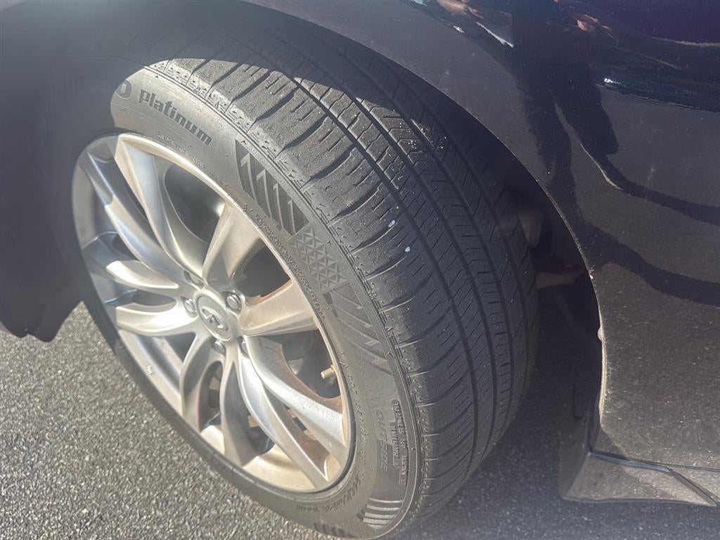 2018 INFINITI Q70 3.7 LUXE