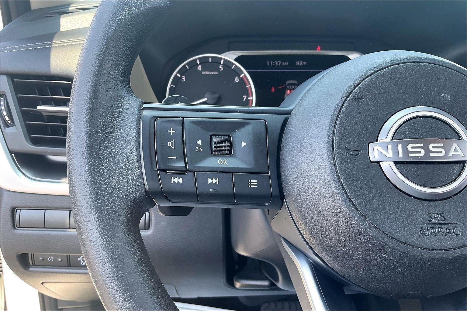 2024 Nissan Rogue SV