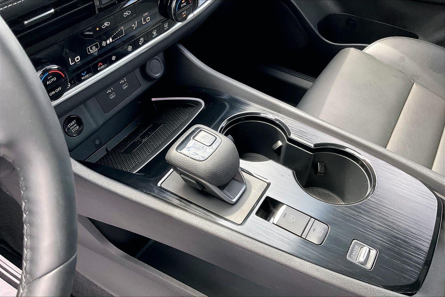 2025 Nissan Rogue SL