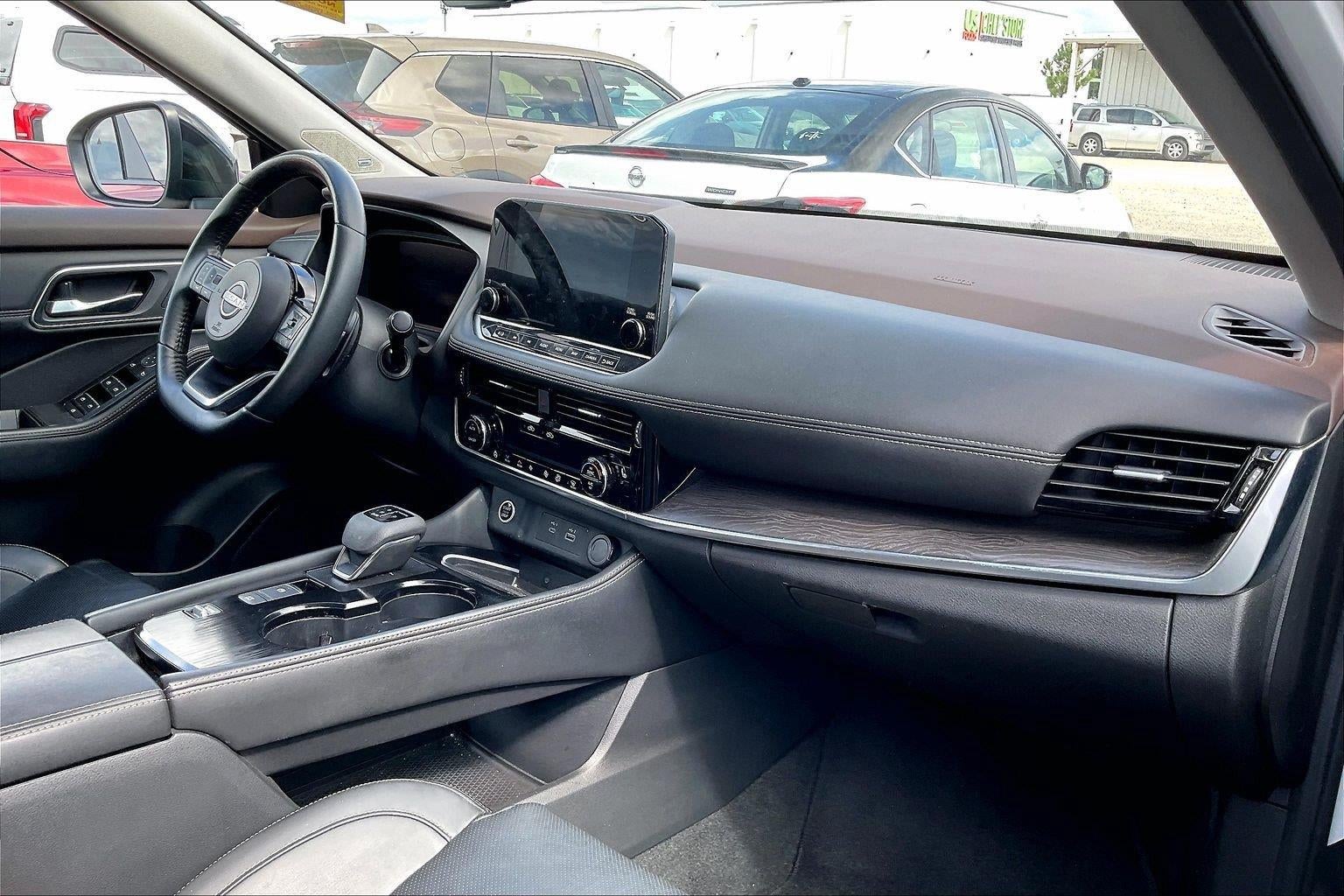 2022 Nissan Rogue Platinum