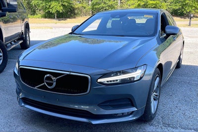 2019 Volvo S90 Momentum