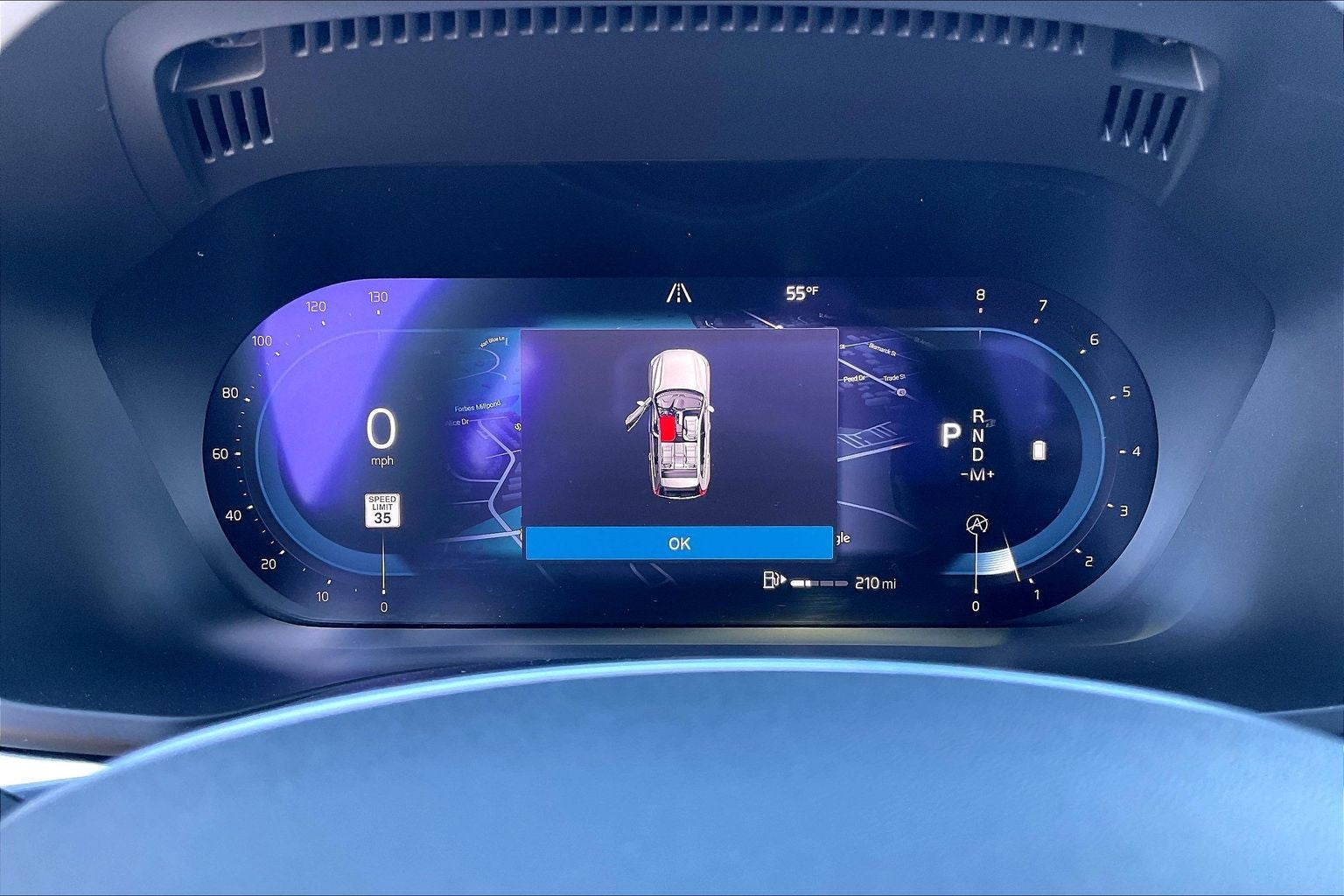 2022 Volvo XC60 R-Design