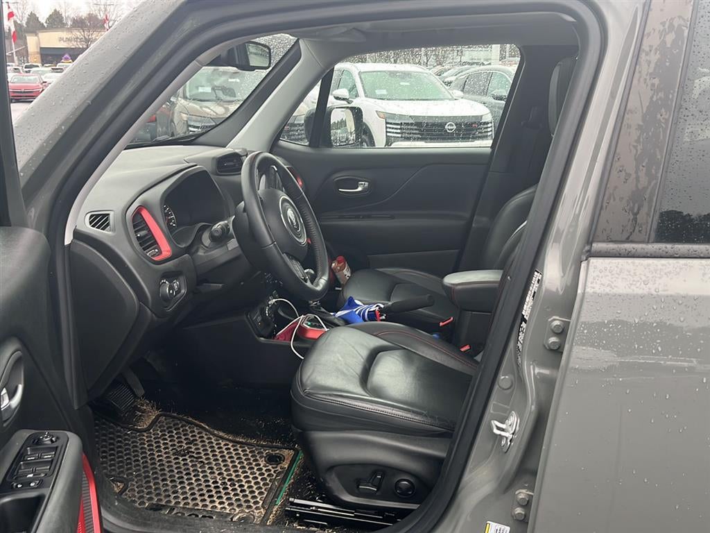 2022 Jeep Renegade Trailhawk