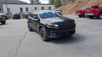 2023 Jeep Cherokee Altitude Lux