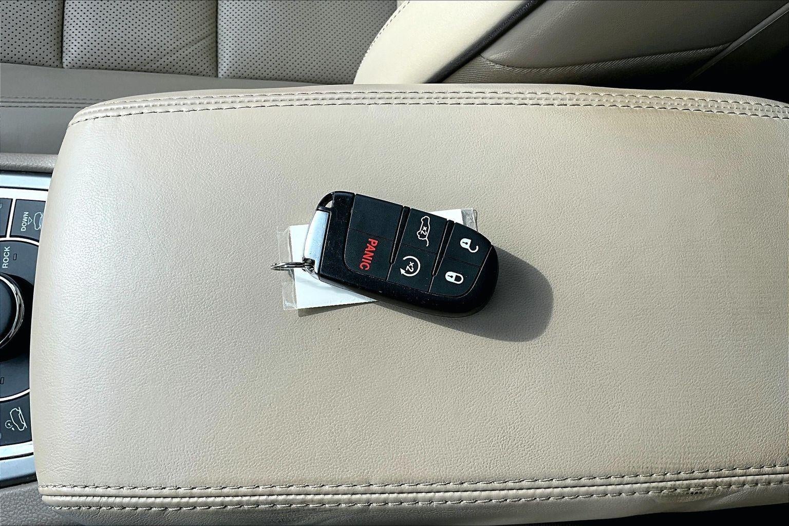 2020 Jeep Grand Cherokee Overland