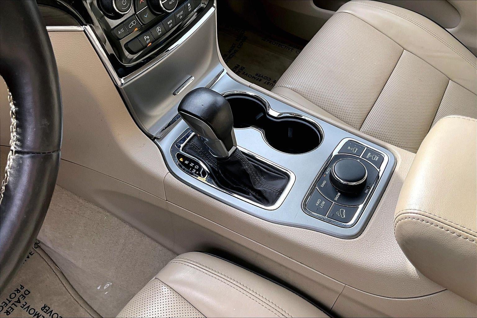 2020 Jeep Grand Cherokee Overland