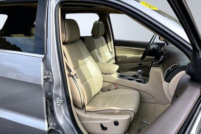 2020 Jeep Grand Cherokee Overland