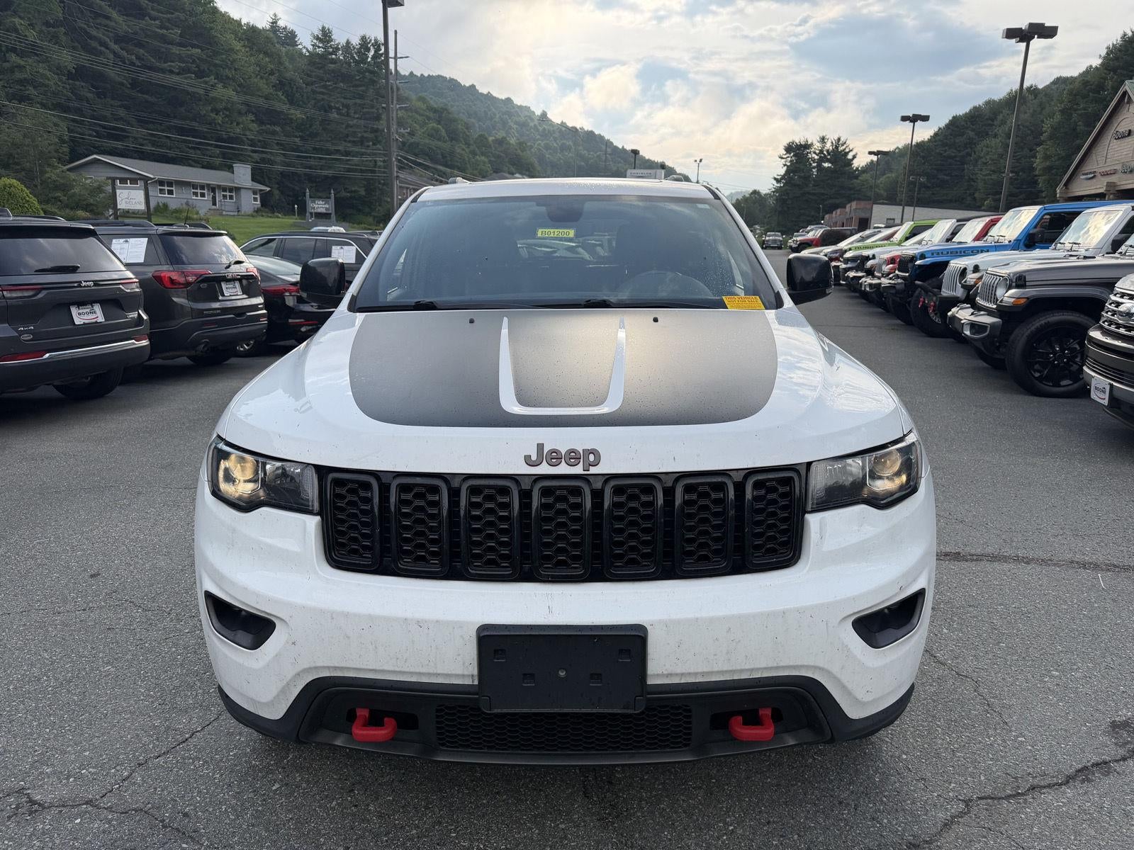 2020 Jeep Grand Cherokee Trailhawk