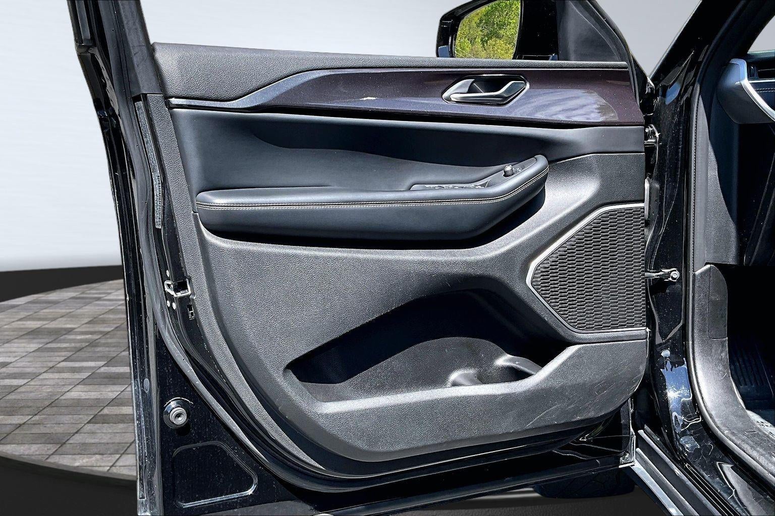 2022 Jeep Grand Cherokee Altitude