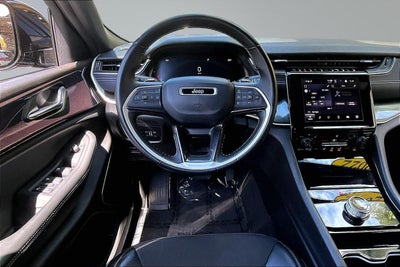 2022 Jeep Grand Cherokee Altitude