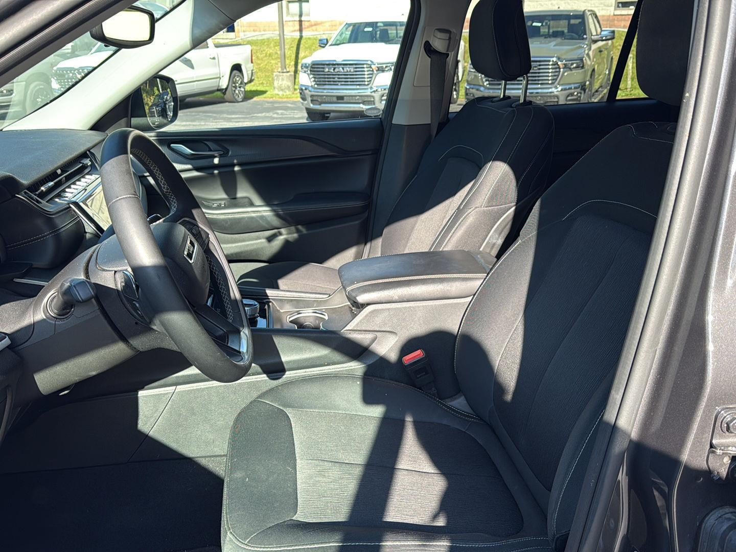 2024 Jeep Grand Cherokee Laredo X