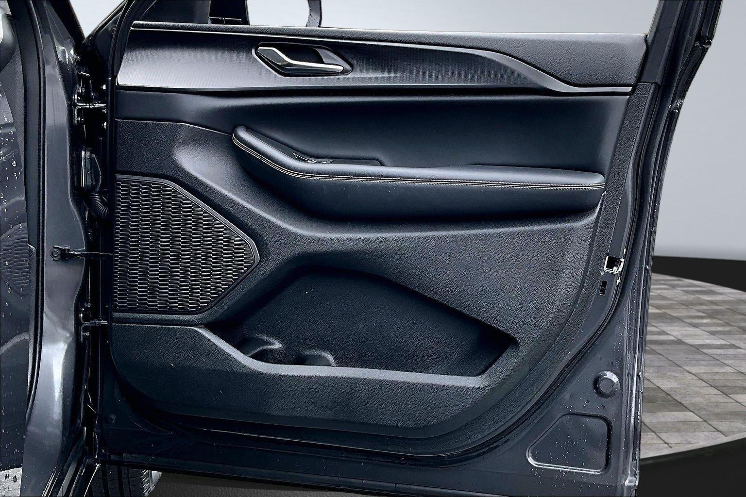2024 Jeep Grand Cherokee Laredo X
