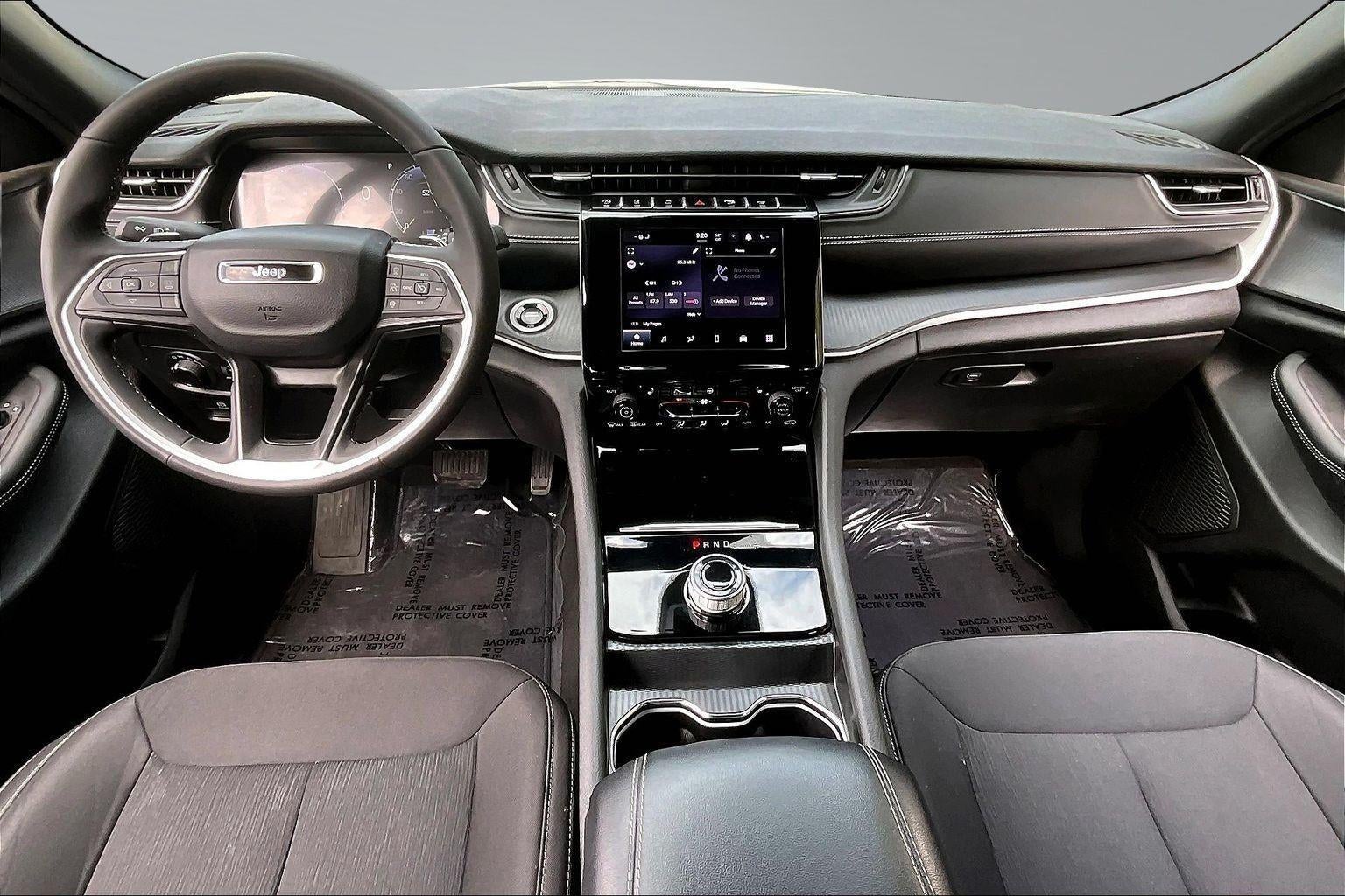 2025 Jeep Grand Cherokee Laredo X