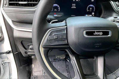 2025 Jeep Grand Cherokee Laredo X