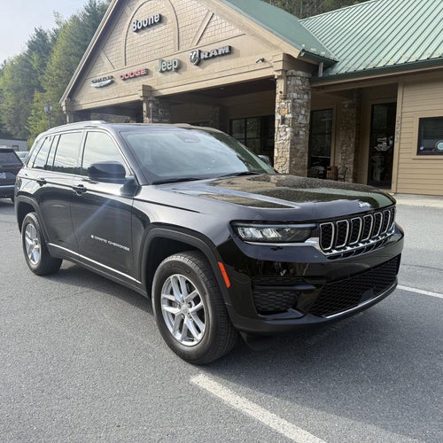 2024 Jeep Grand Cherokee Laredo X