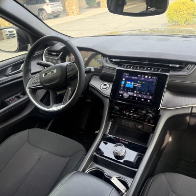 2024 Jeep Grand Cherokee Laredo X