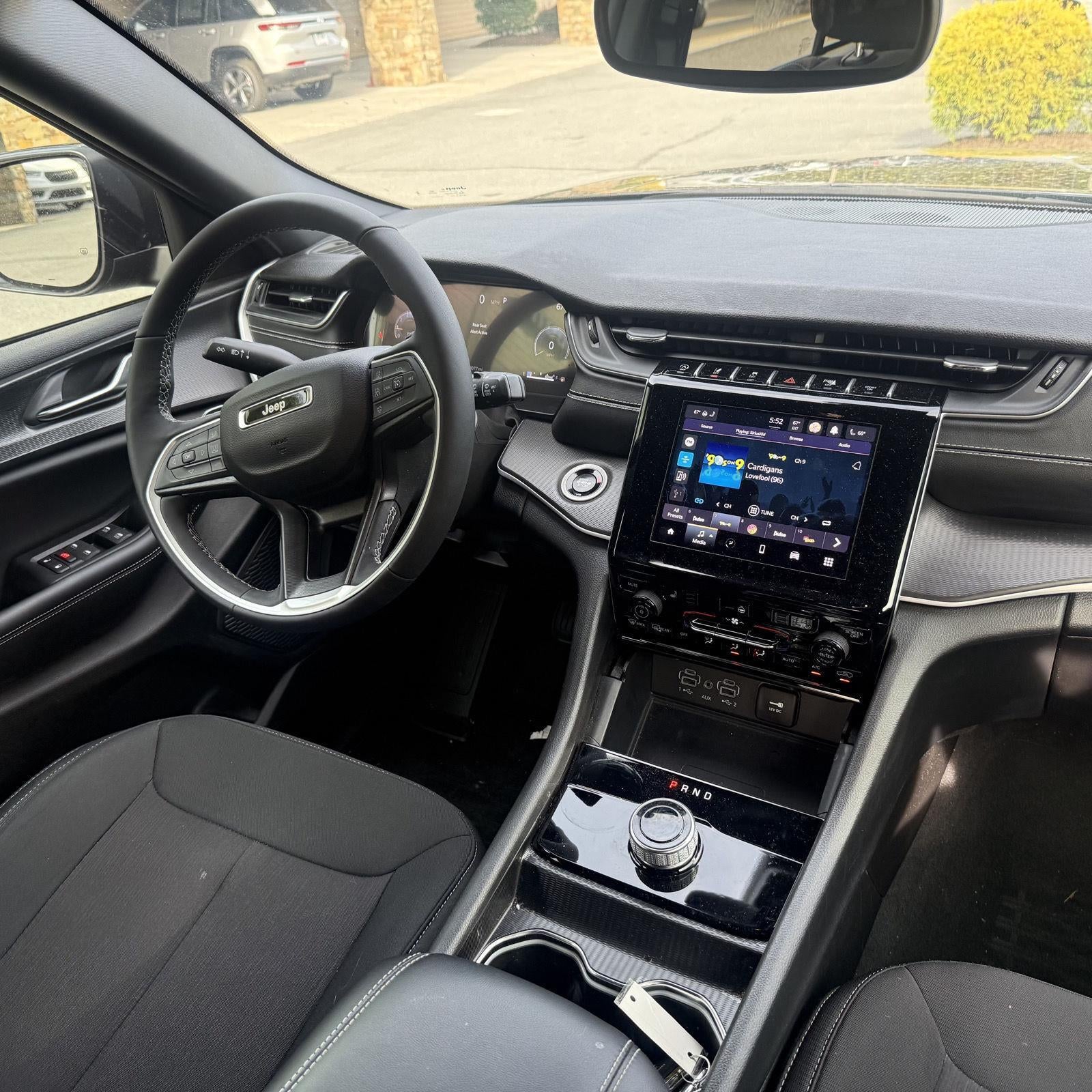 2024 Jeep Grand Cherokee Laredo X