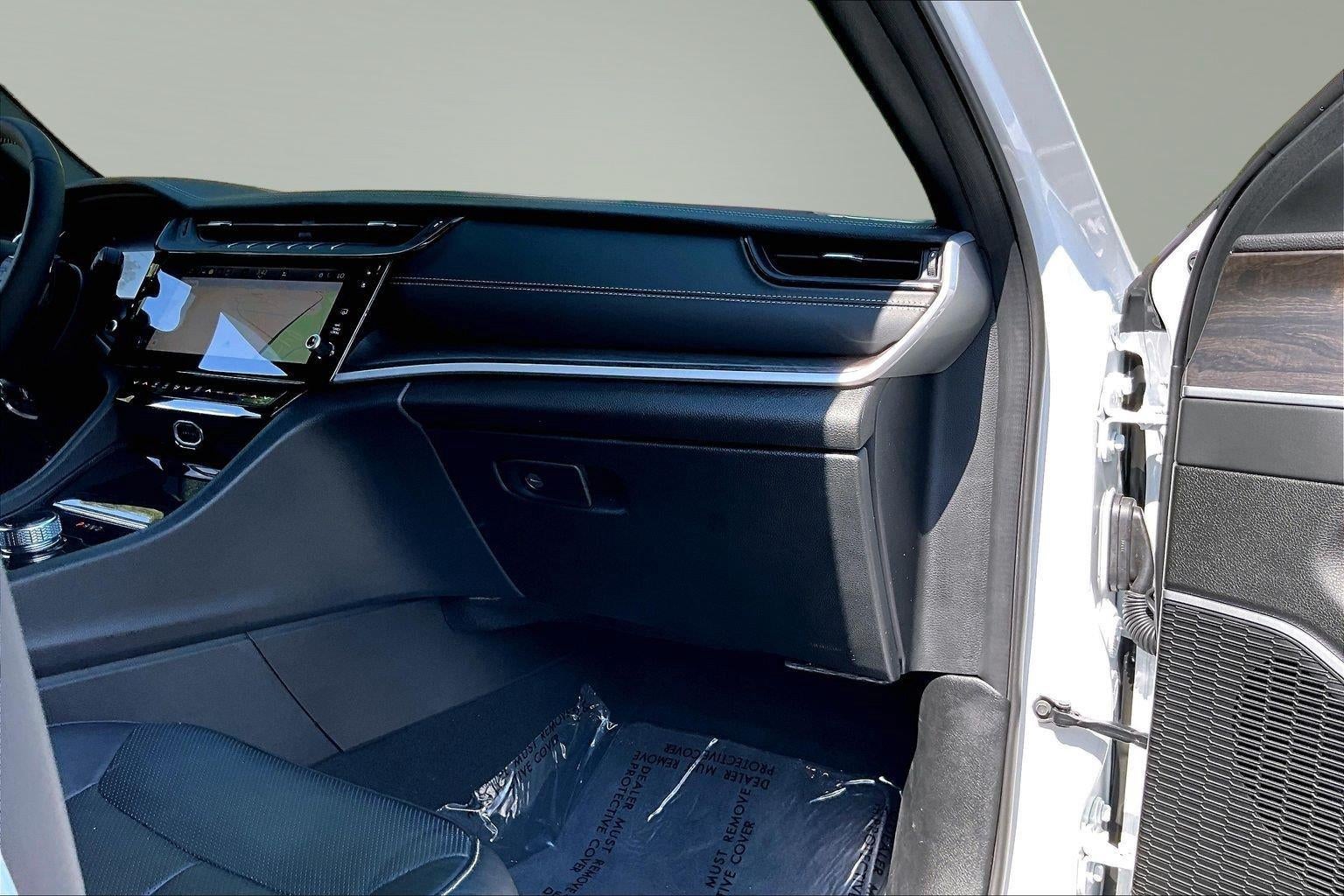 2026 Jeep Grand Cherokee Limited Reserve