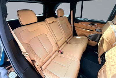 2023 Jeep Grand Cherokee Summit Reserve