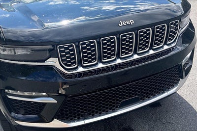 2023 Jeep Grand Cherokee Summit Reserve
