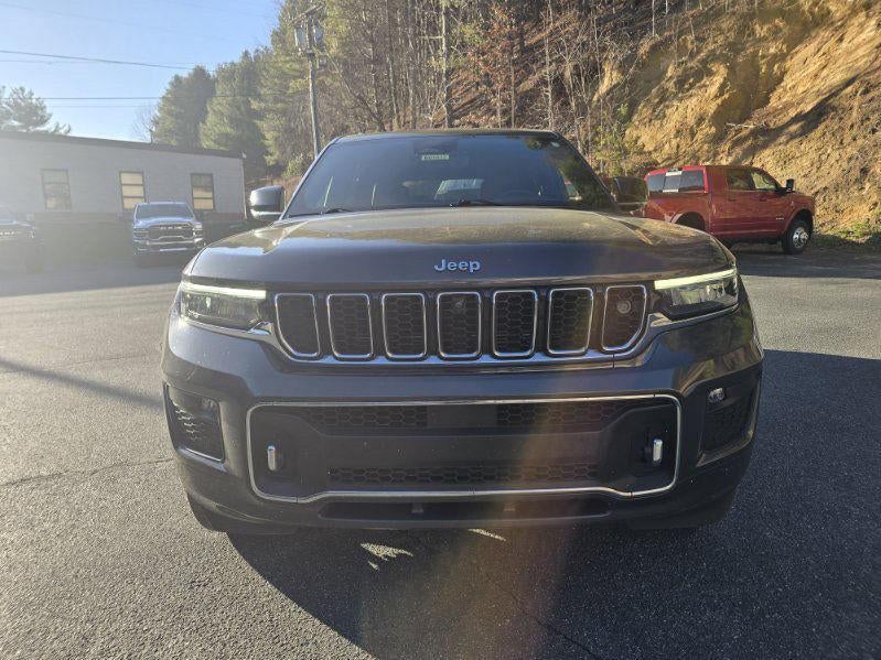 2022 Jeep Grand Cherokee L Overland