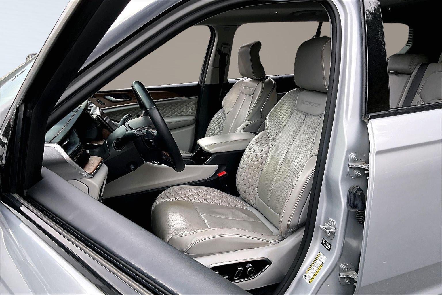 2022 Jeep Grand Cherokee L Summit