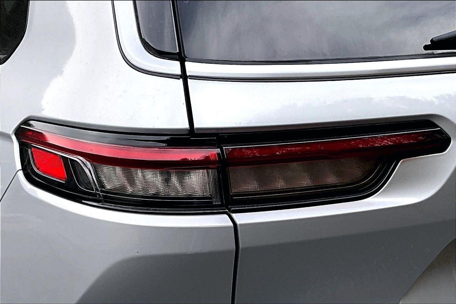 2022 Jeep Grand Cherokee L Summit