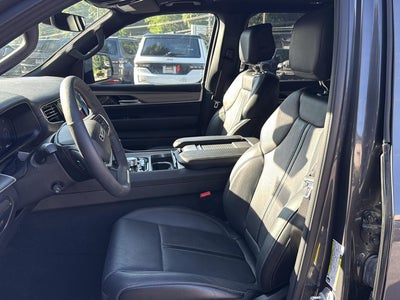 2025 Jeep Wagoneer L Series II Carbide