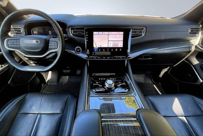 2022 Jeep Wagoneer Series III