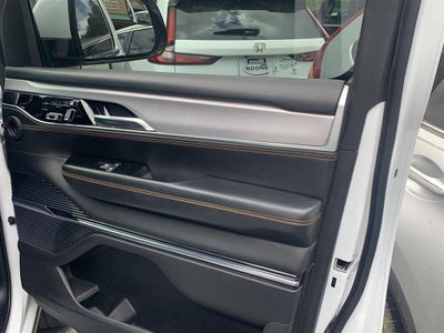 2022 Jeep Grand Wagoneer Series III