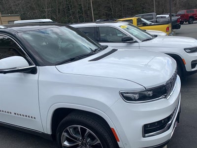 2022 Jeep Grand Wagoneer Series III