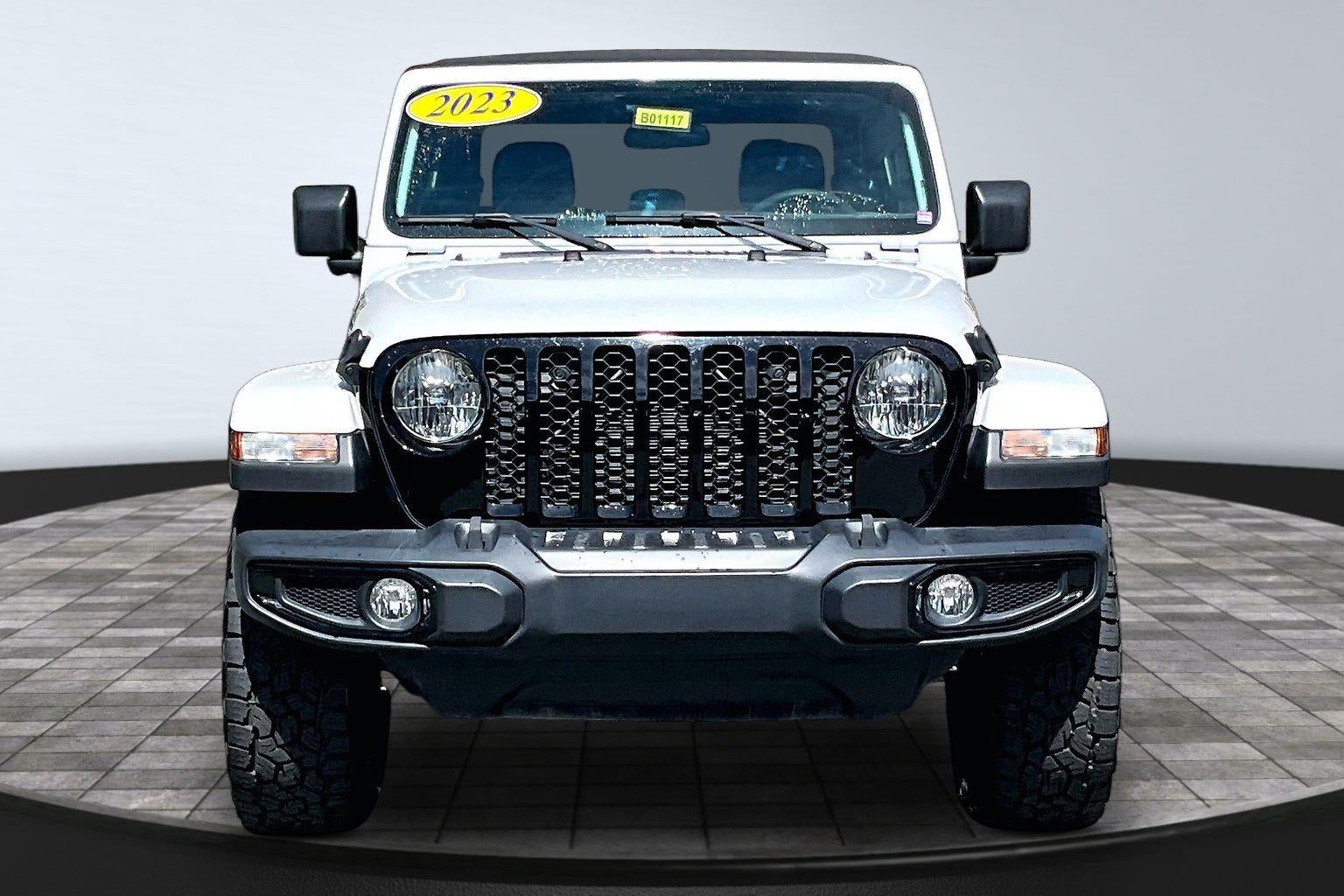2023 Jeep Gladiator Willys