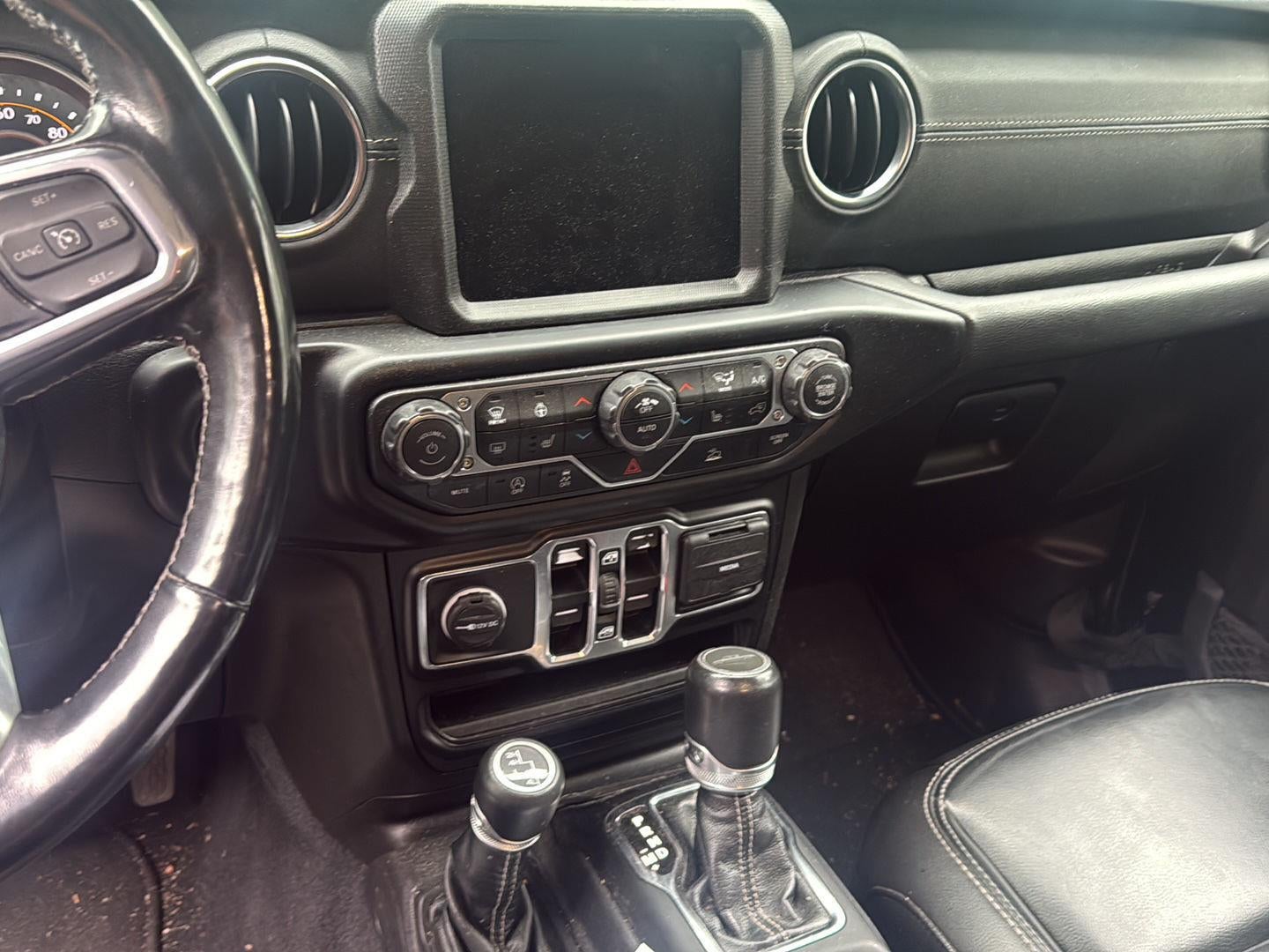2022 Jeep Gladiator Overland