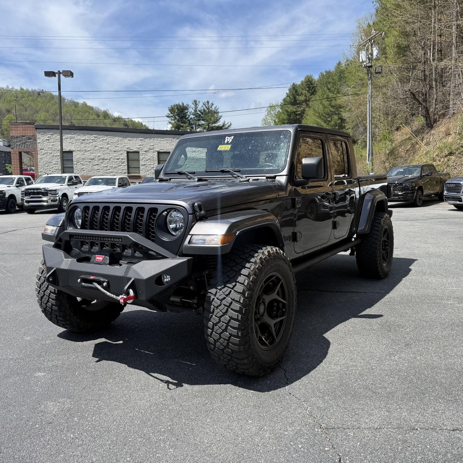 2022 Jeep Gladiator Sport S