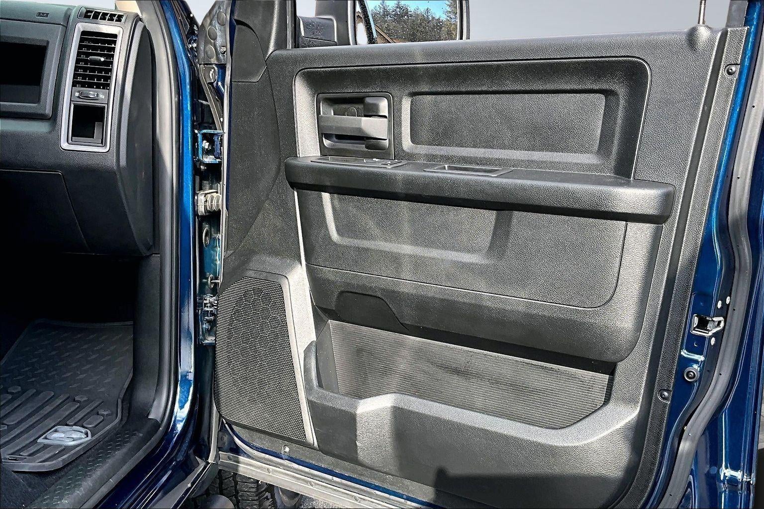 2021 RAM 1500 Classic Tradesman