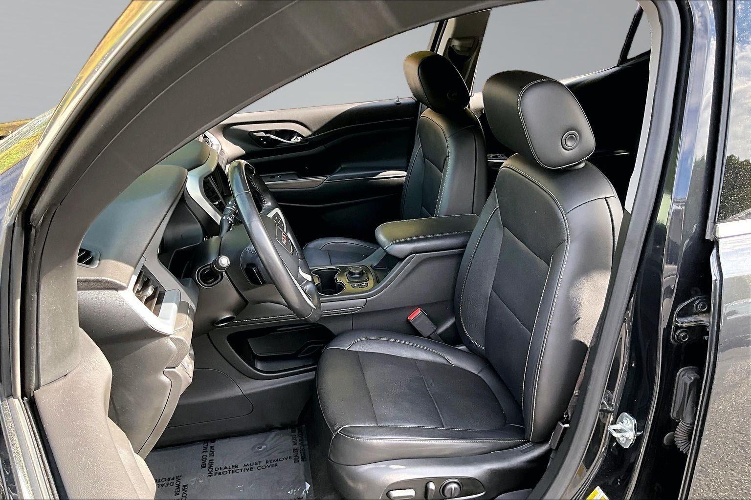 2020 GMC Acadia SLT