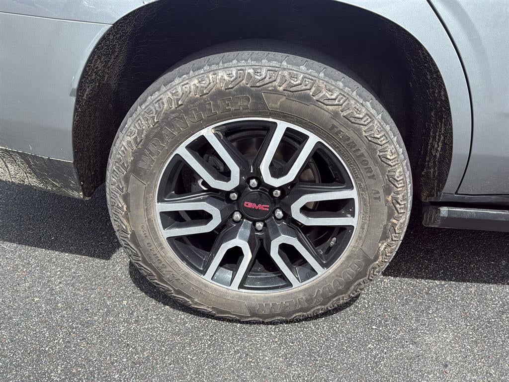 2024 GMC Yukon AT4