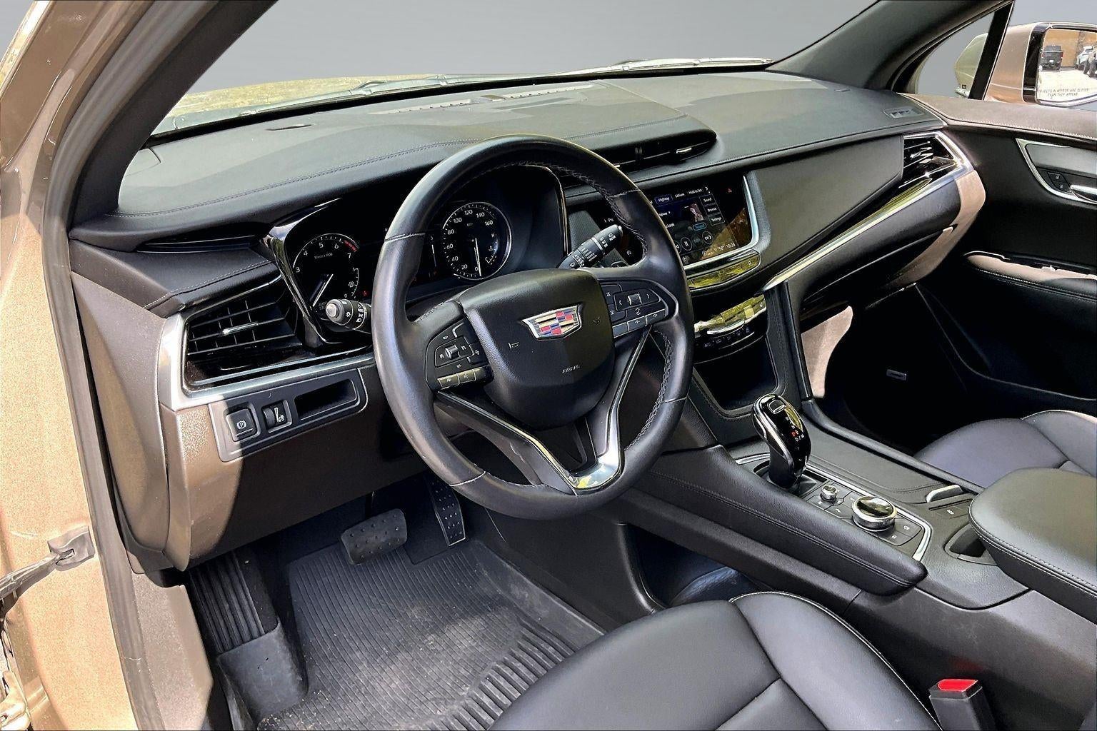 2023 Cadillac XT6 FWD Luxury