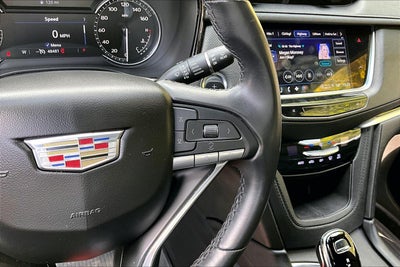 2023 Cadillac XT6 FWD Luxury