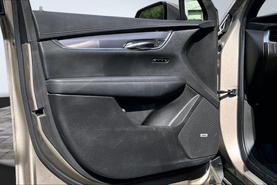 2023 Cadillac XT6 FWD Luxury