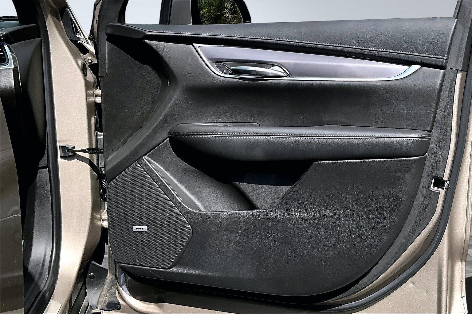 2023 Cadillac XT6 FWD Luxury