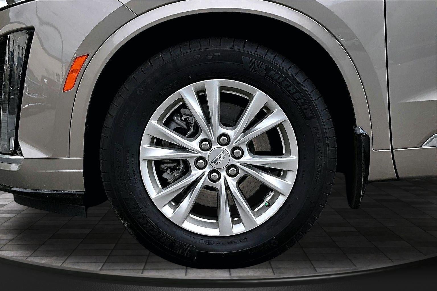 2023 Cadillac XT6 FWD Luxury