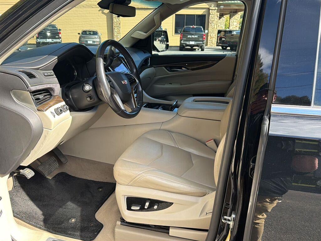 2019 Cadillac Escalade ESV Luxury