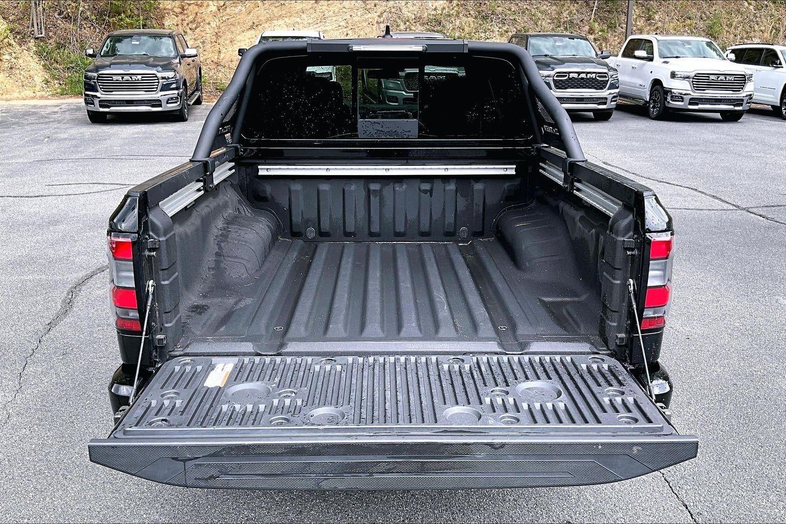 2024 Nissan Frontier SV