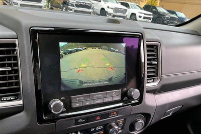 2024 Nissan Frontier SV