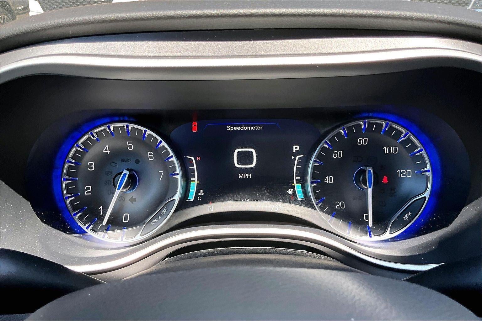 2026 Chrysler Voyager LX